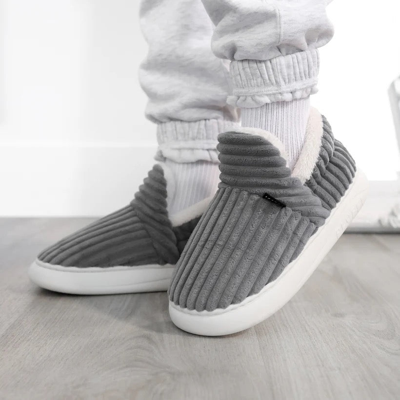 Pluffi Slippers™